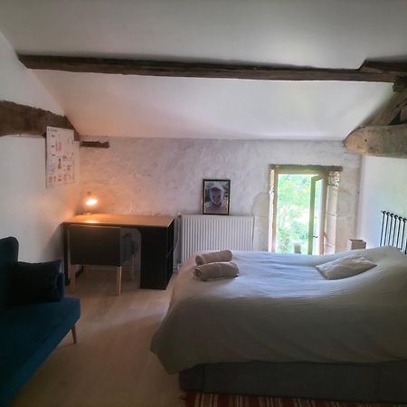Chambres 2 Personnes Dans Notre Maison Girondine Saint-Martin-de-Lerm Номер фото